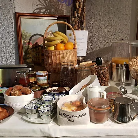 호텔 La Bonne Franquette 2*